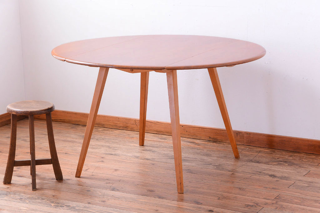 ERCOL(アーコール) ウィンザーシリーズ ドロップリーフテーブル｜ブランド家具を高く売りたい方はブランド家具買取専門店