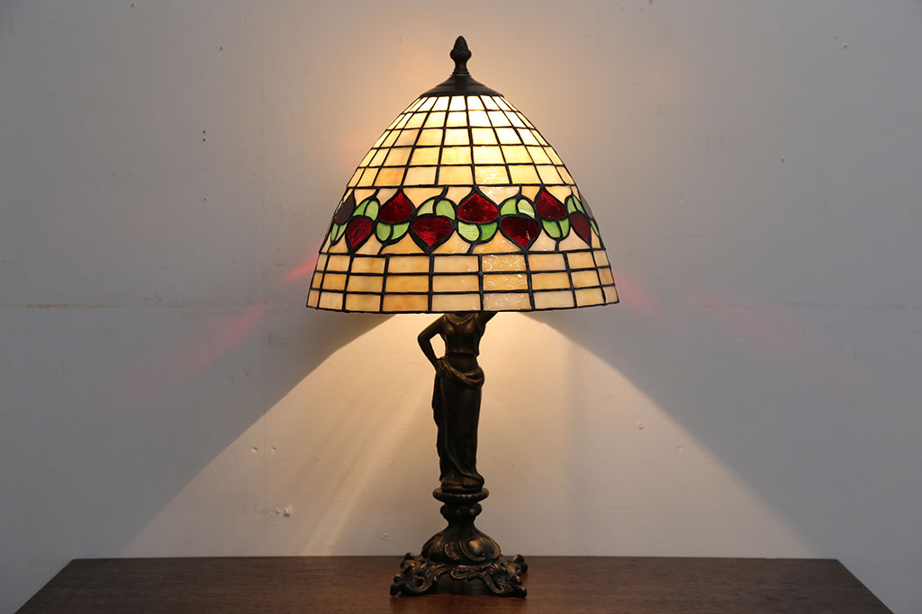 Tiffany Lamp(ティファニーランプ)・ステンドグラスランプ